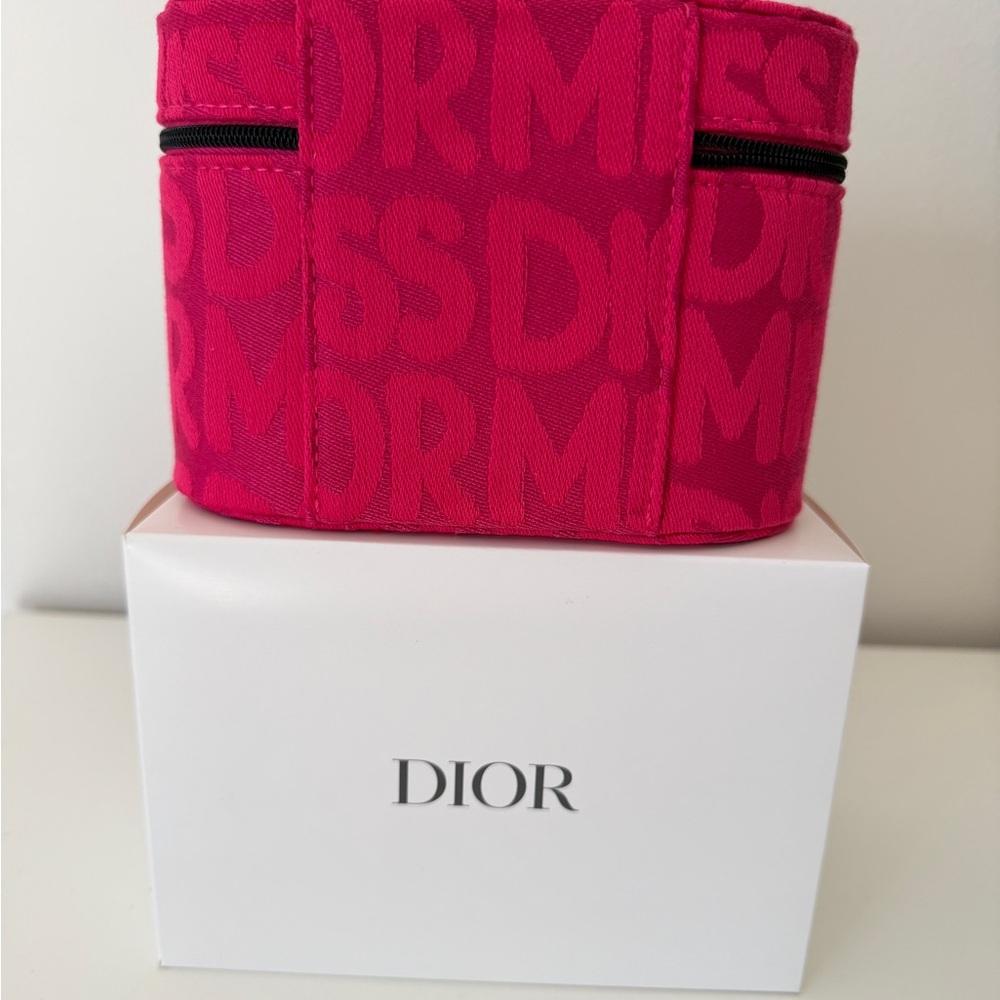 New Dior Fuchsia Travel Pouch New w Box - Picture 3 of 9